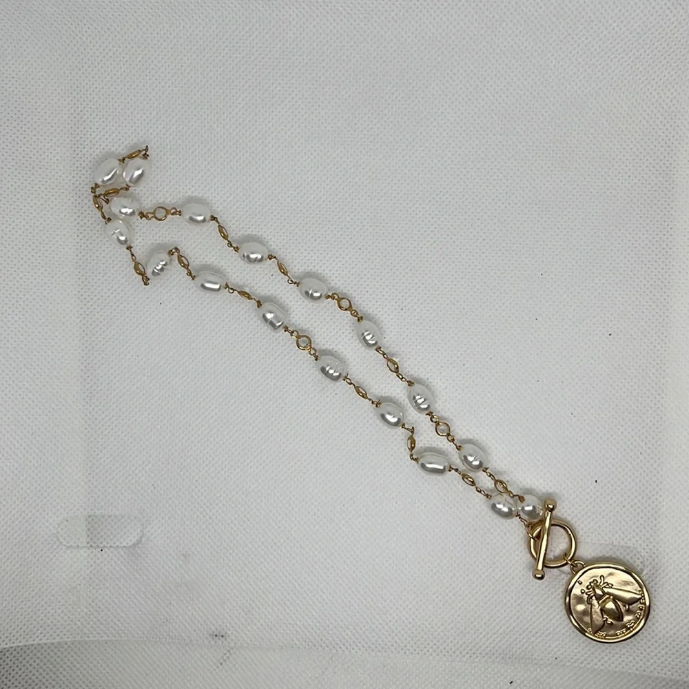 Hugo Small Necklace - Picture 1 of 3